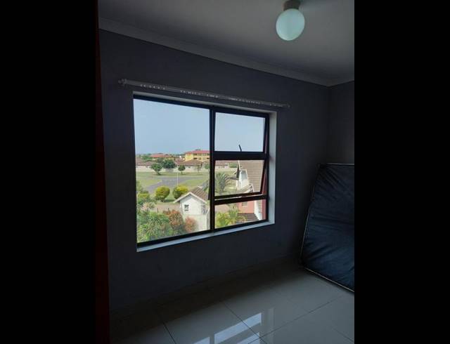 2 BEDROOM APARTMENT FOR SALE IN RICHARDS BAY CENTRAL